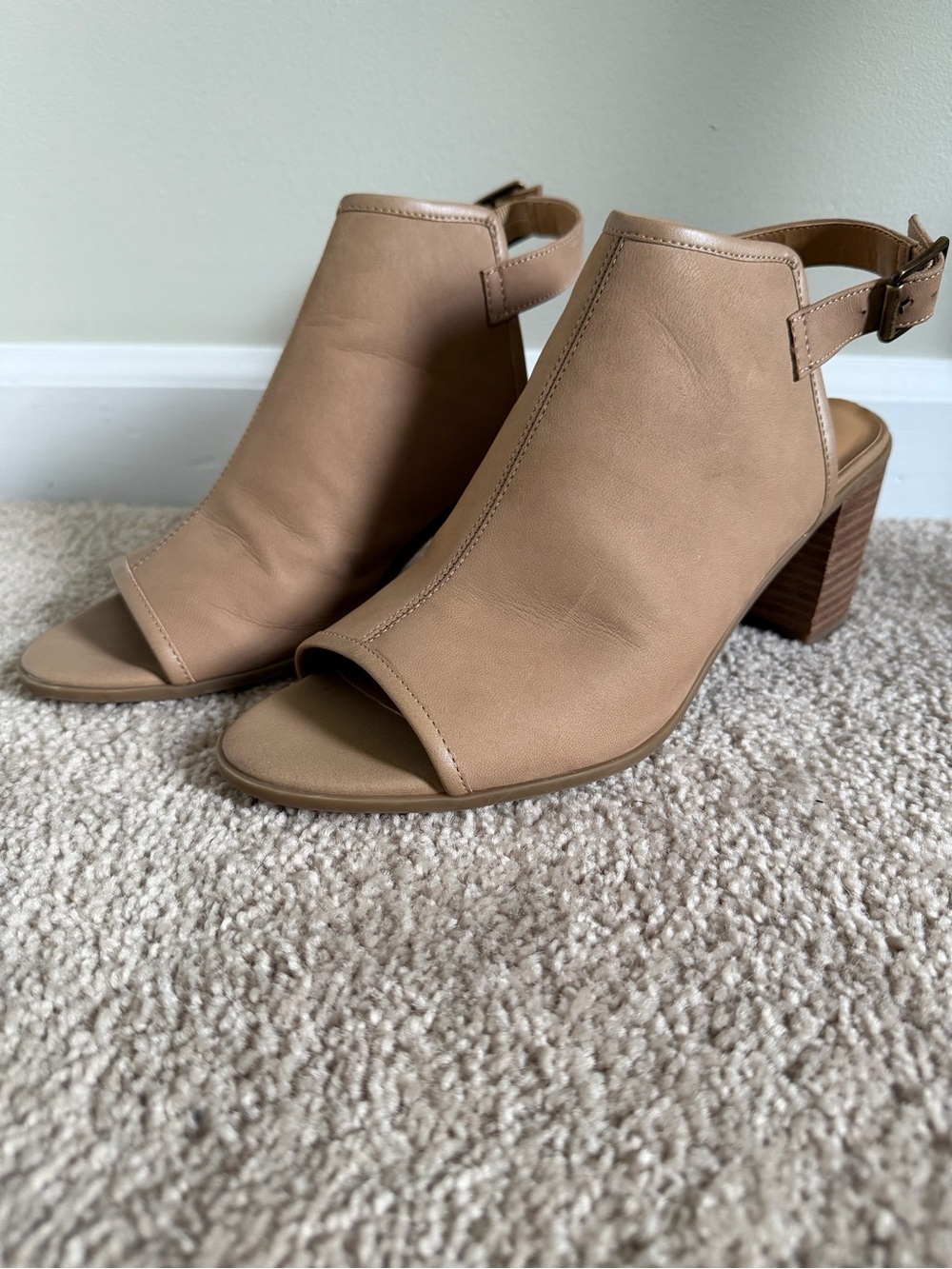 Franco Fortini Women’s Open-Toe Slingback Block Heel Sandals - Tan